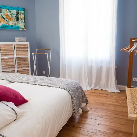 Cap Berilou . Qualité Et Confort Assuré . *